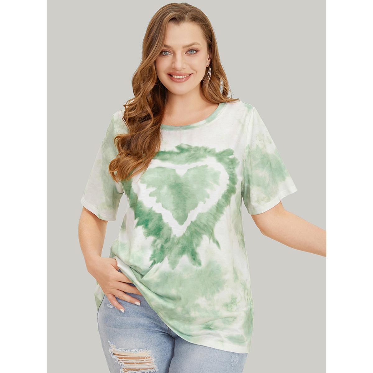 Plus Size Heart Print Crew Neck Tie Dye T-shirt Green Women Casual Heart Print Round Neck Dailywear T-shirts BloomChic 30/6X Product Image