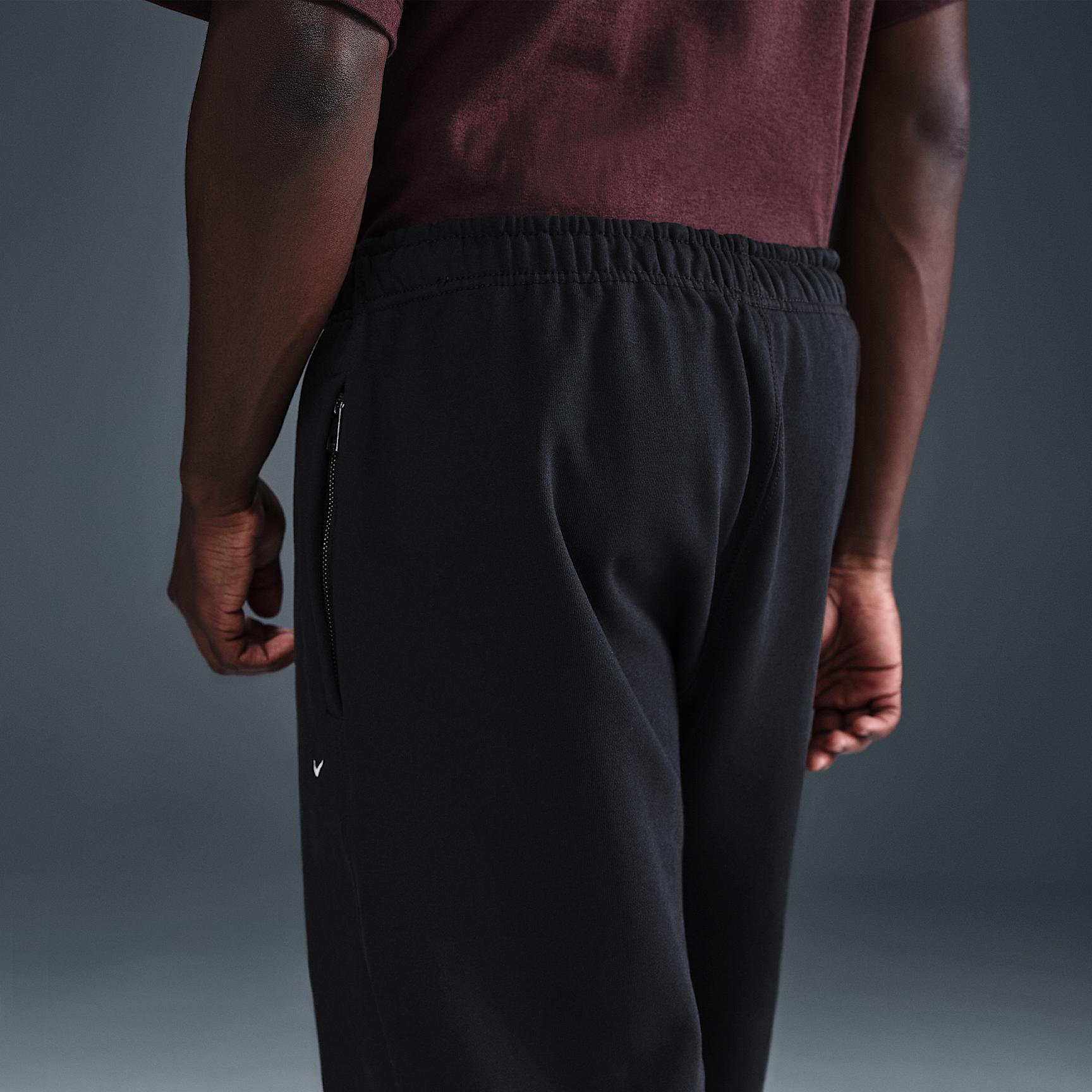 Nike Mens Solo Swoosh Cuffed Fleece Pants | HV1088-010 Product Image
