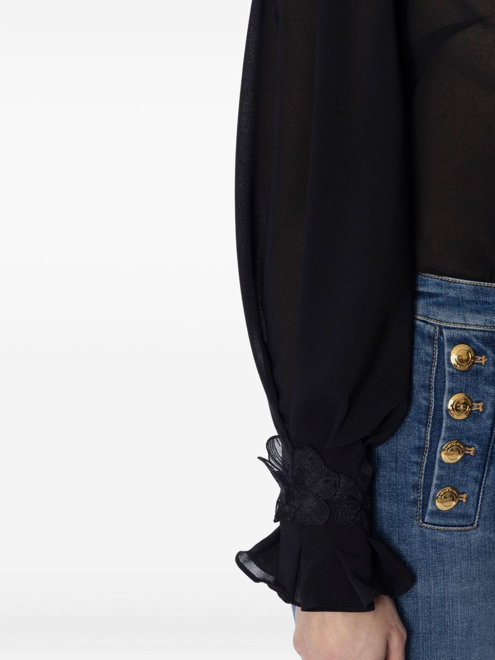 ruffled-collar blouse Product Image