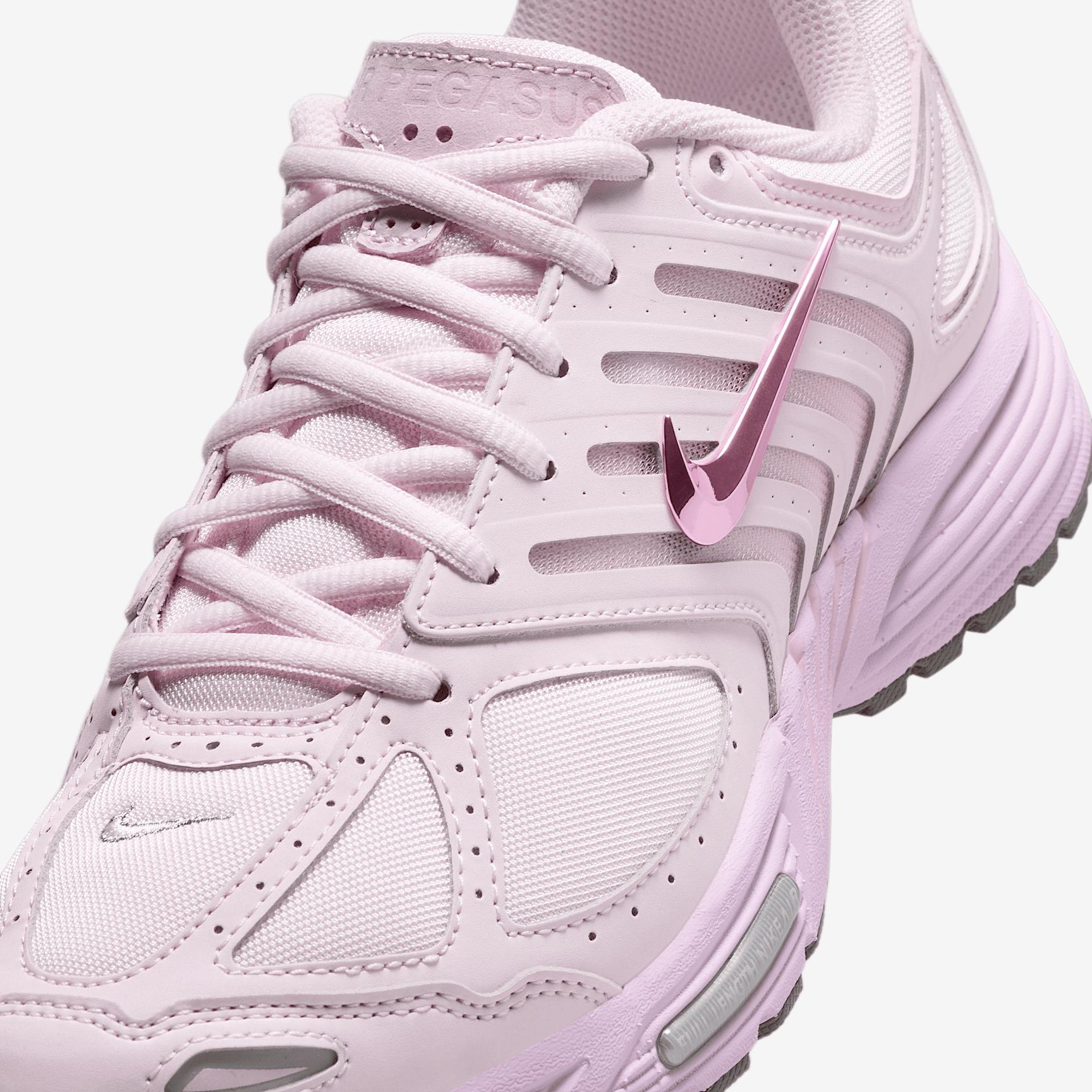 Nike Air Pegasus 2005 Women's Shoes Product Image
