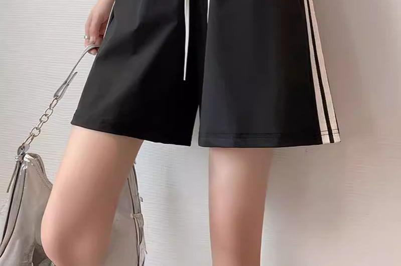 High Waist Color-Block Striped Wide-Leg Sweat Shorts Product Image