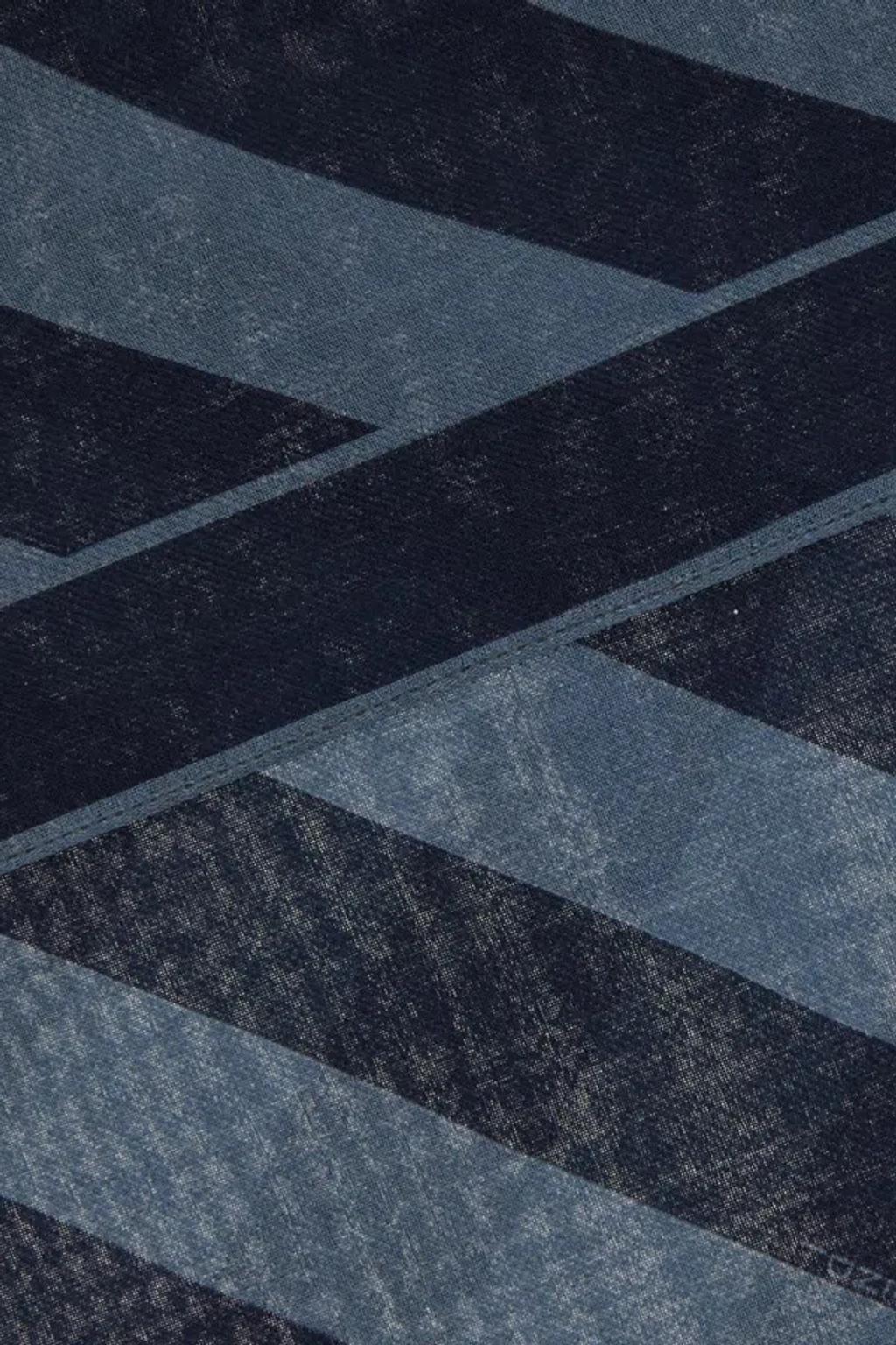 FENDI Men Embroidered Wool And Linen Scarf In Multicolor Product Image