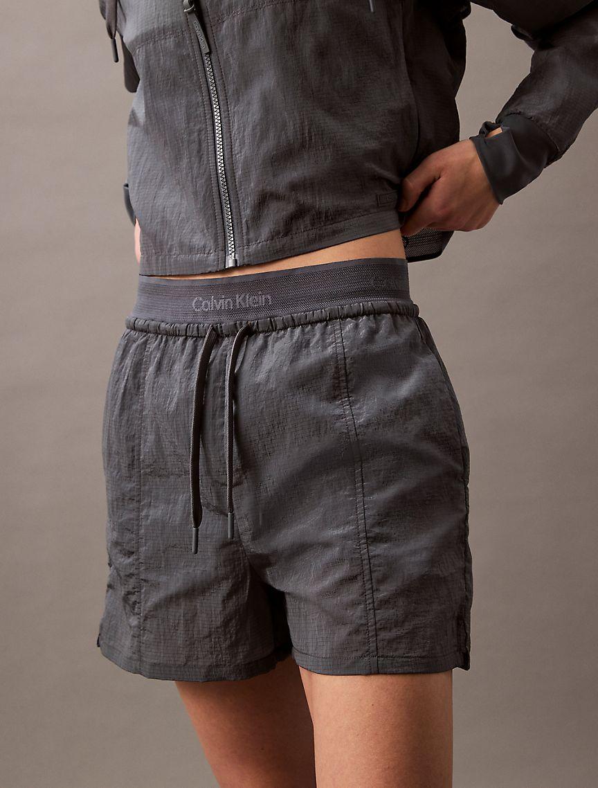 Active Icon Mesh Short Product Image