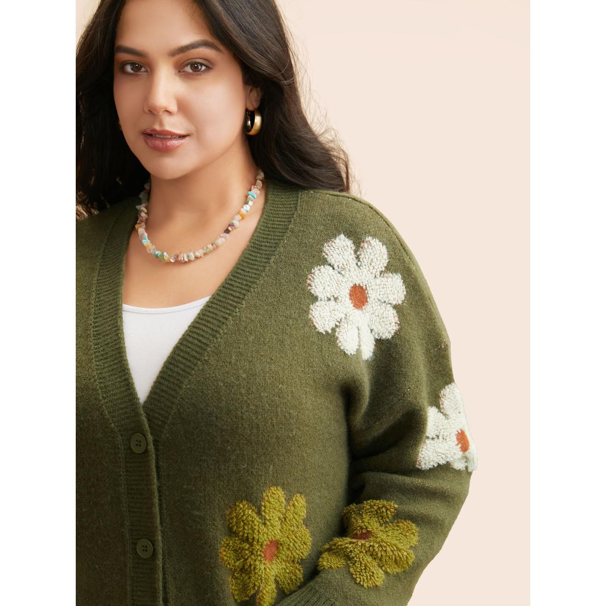 Plus Size Floral Texture Slit Hem Patch Pocket Cardigan ArmyGreen Women Casual Loose Long Sleeve Everyday Cardigans BloomChic 18-20/2X Product Image