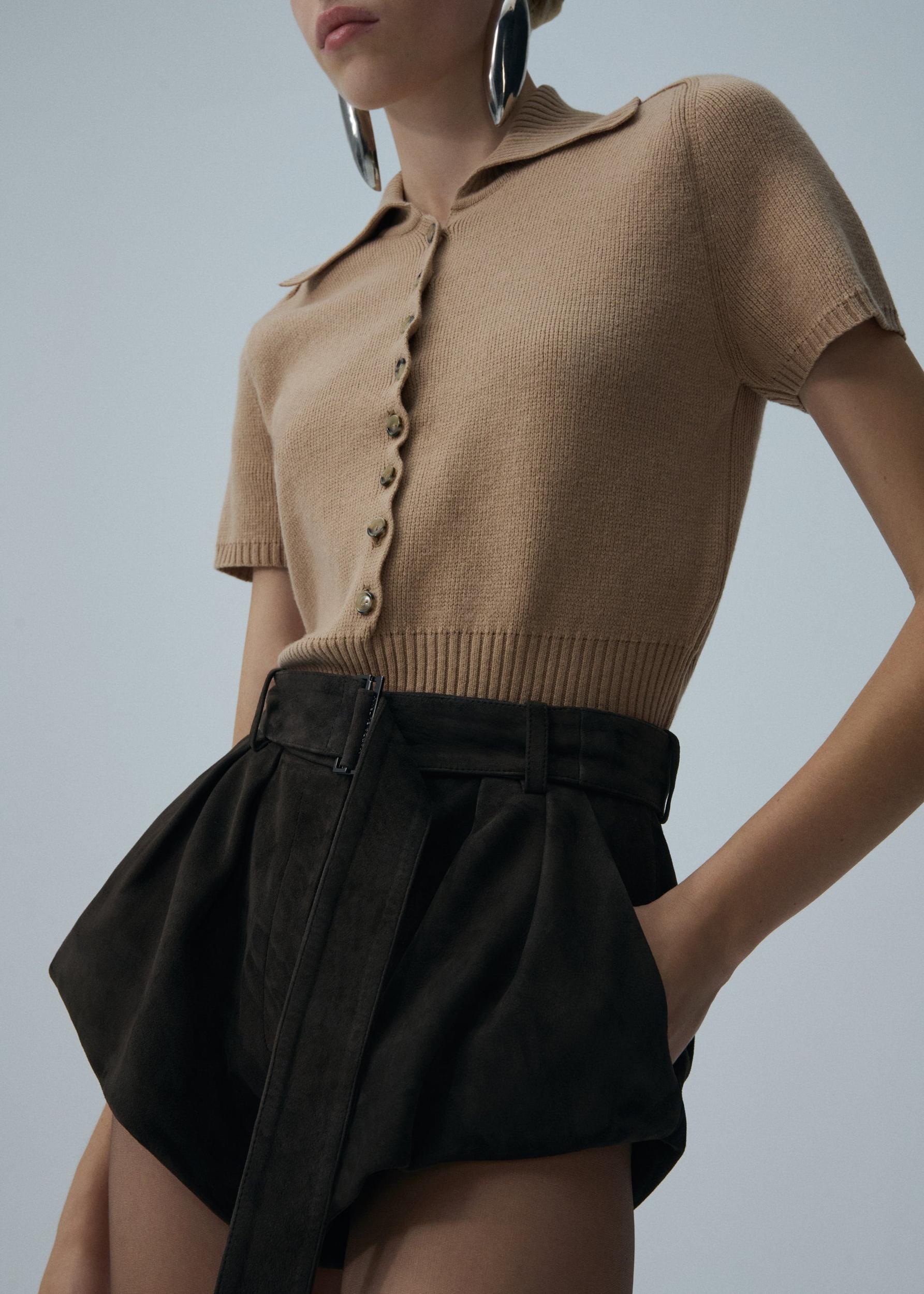 Flared suede shorts in brown Product Image