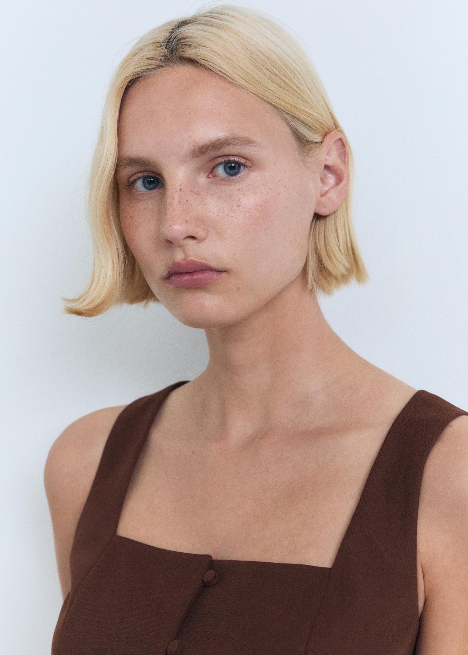 Buttons cotton top - Women | MANGO USA Product Image