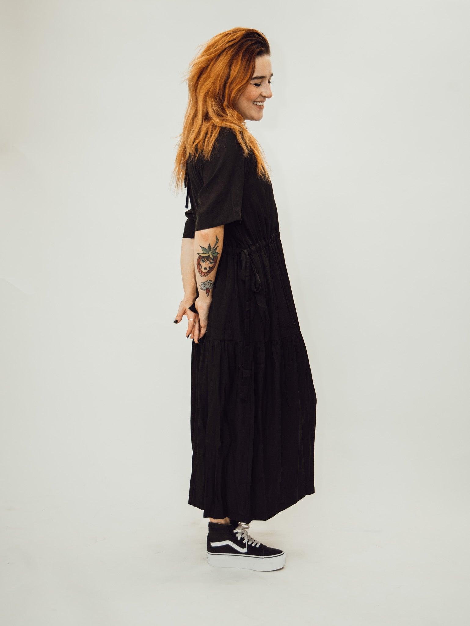 Mod Ref The Ollie  Dress - Black Product Image