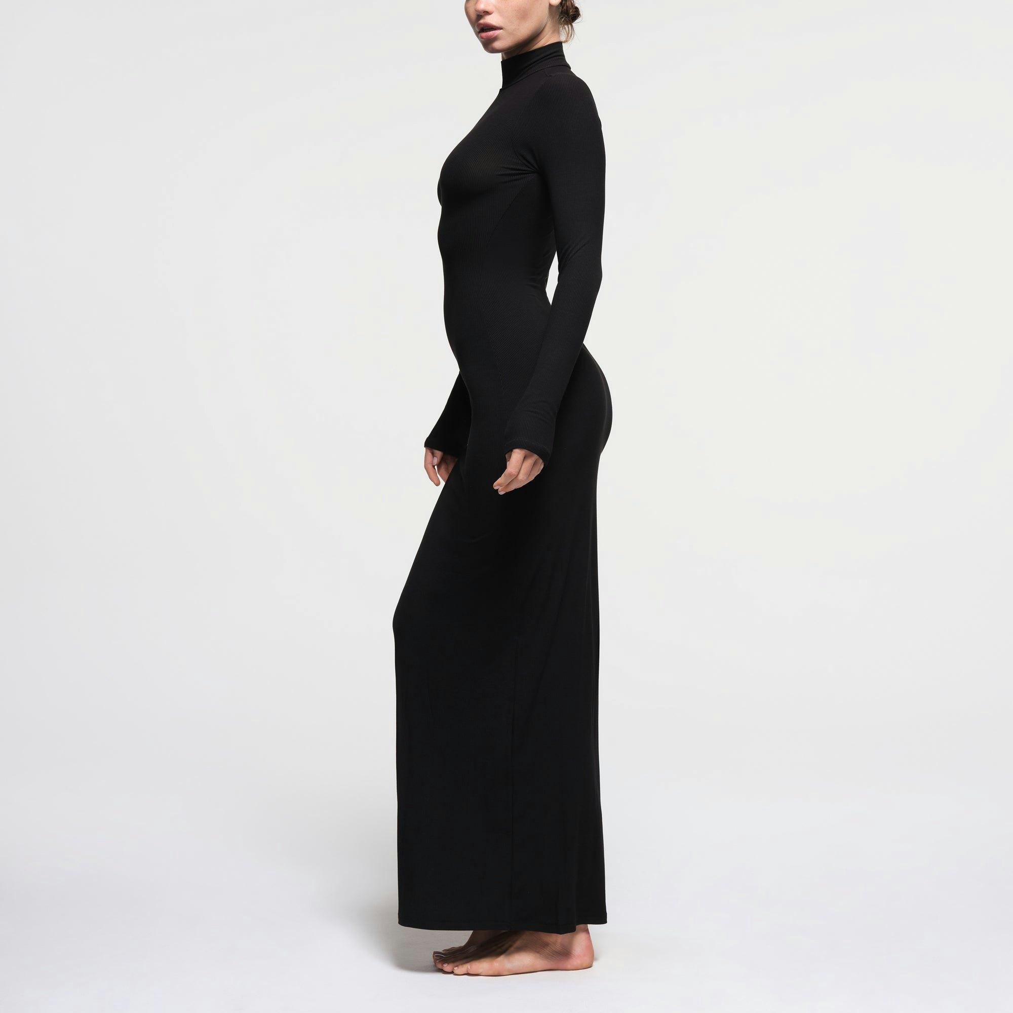 SOFT LOUNGE TURTLENECK LONG DRESS | ONYX Product Image