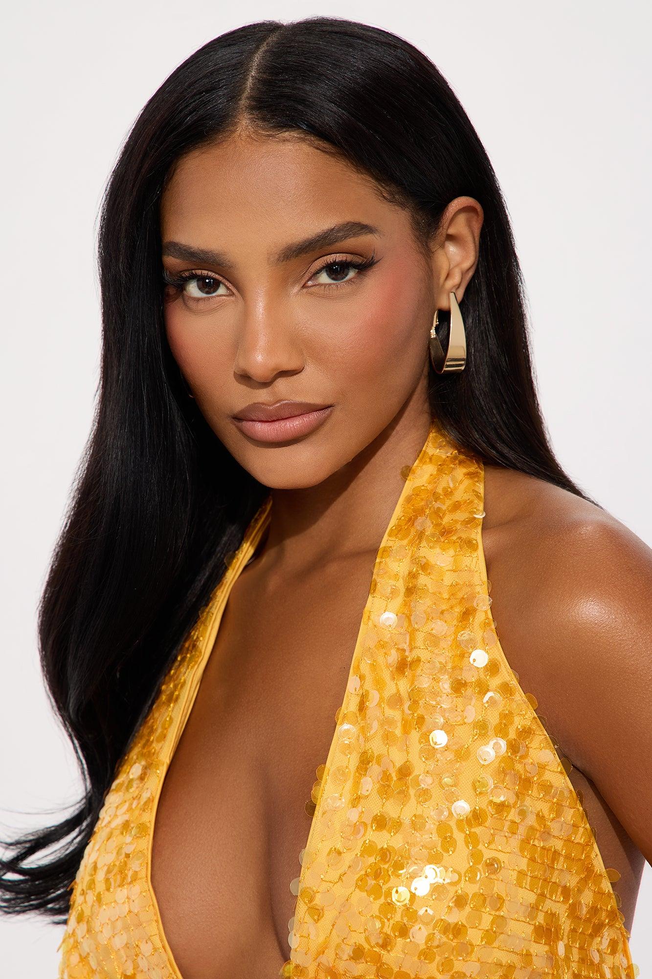 Classic Moments Drop Earrings - Gold Female Product Image