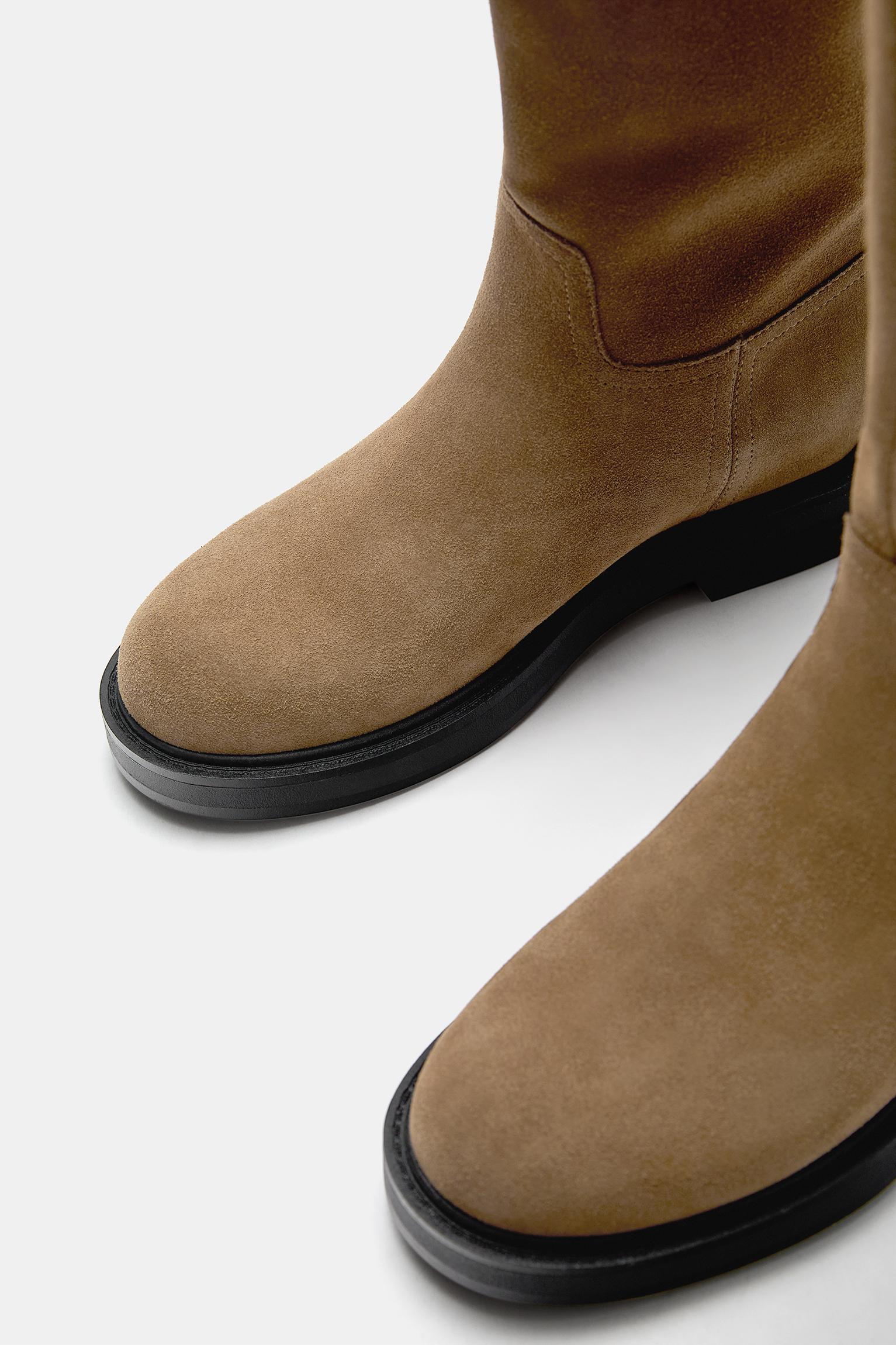 Flat leather knee-high boots Product Image