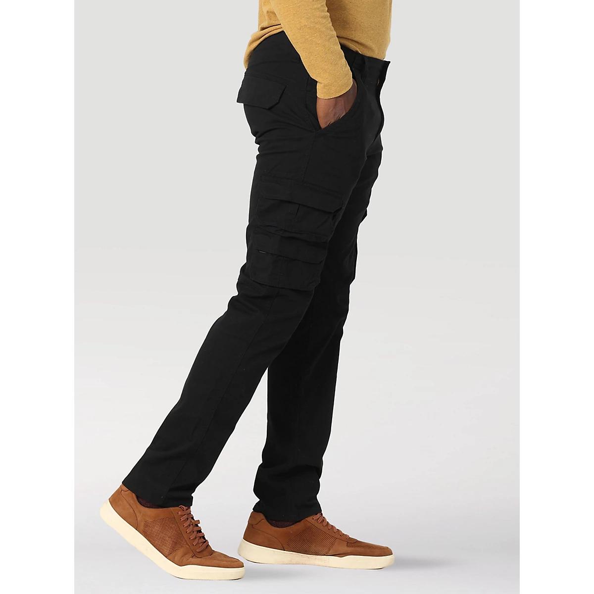 Men's Wrangler® Flex Tapered Cargo Pant Product Image