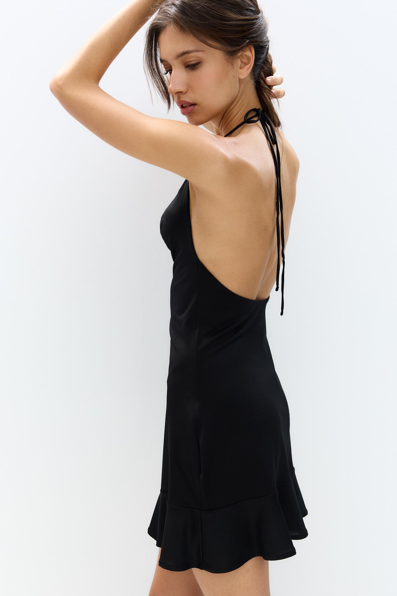 Short open back dress Product Image