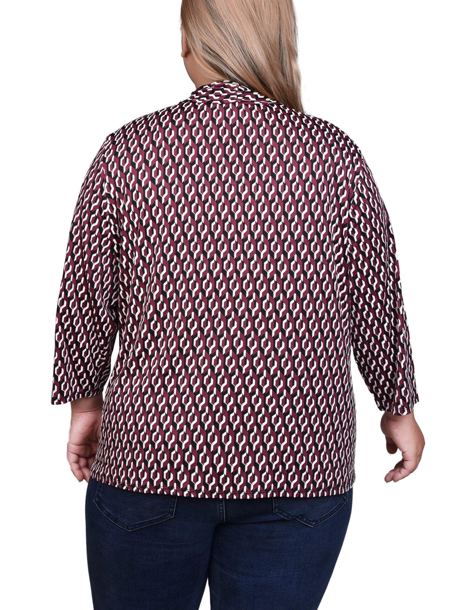 Maroon Black Geo 3/4 Sleeve Blouse With Necklace - Petite Product Image