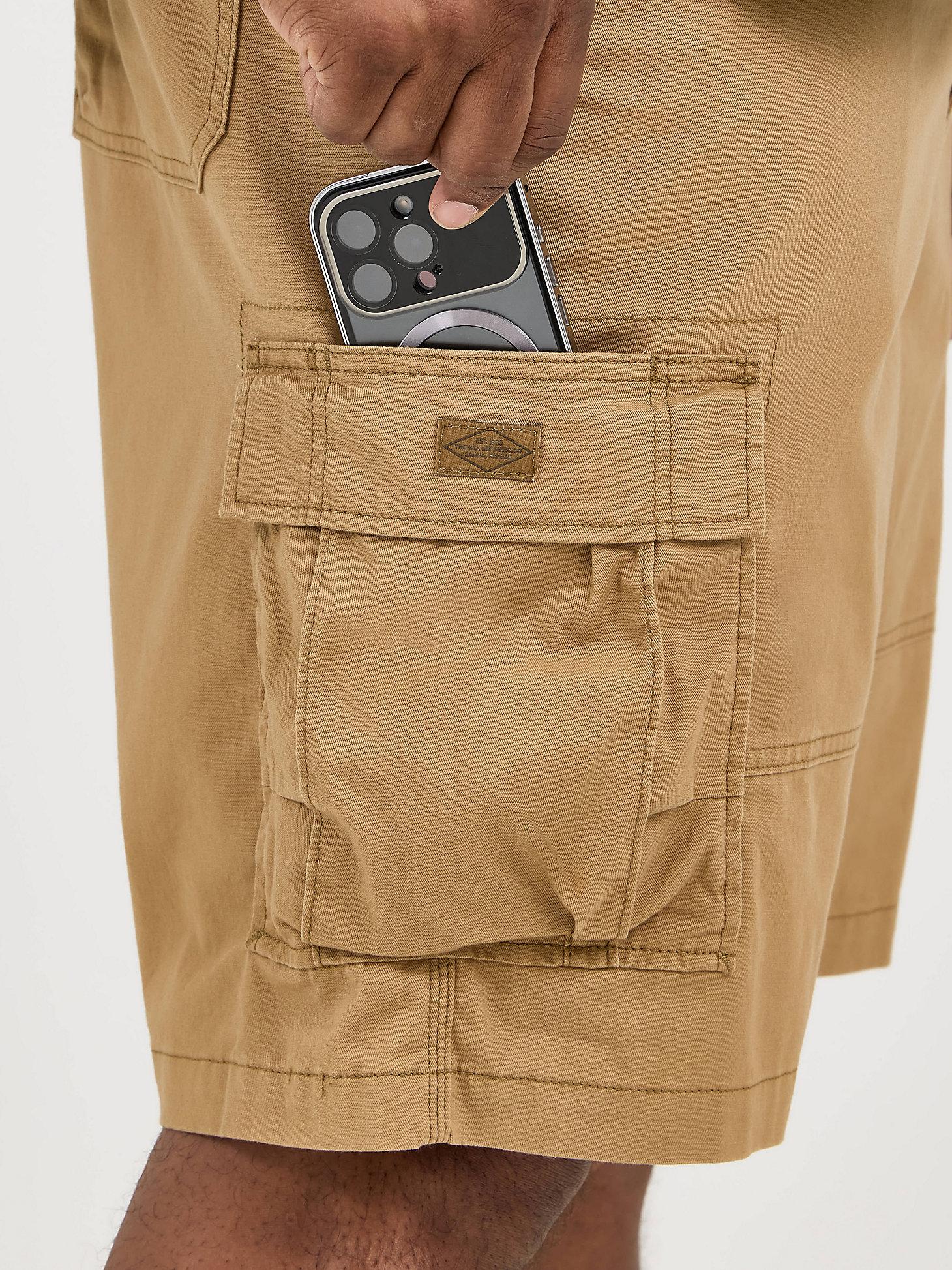 Men's Extreme Motion Carolina Cargo Short (Big & Tall) | Men's Shorts | Lee® Product Image