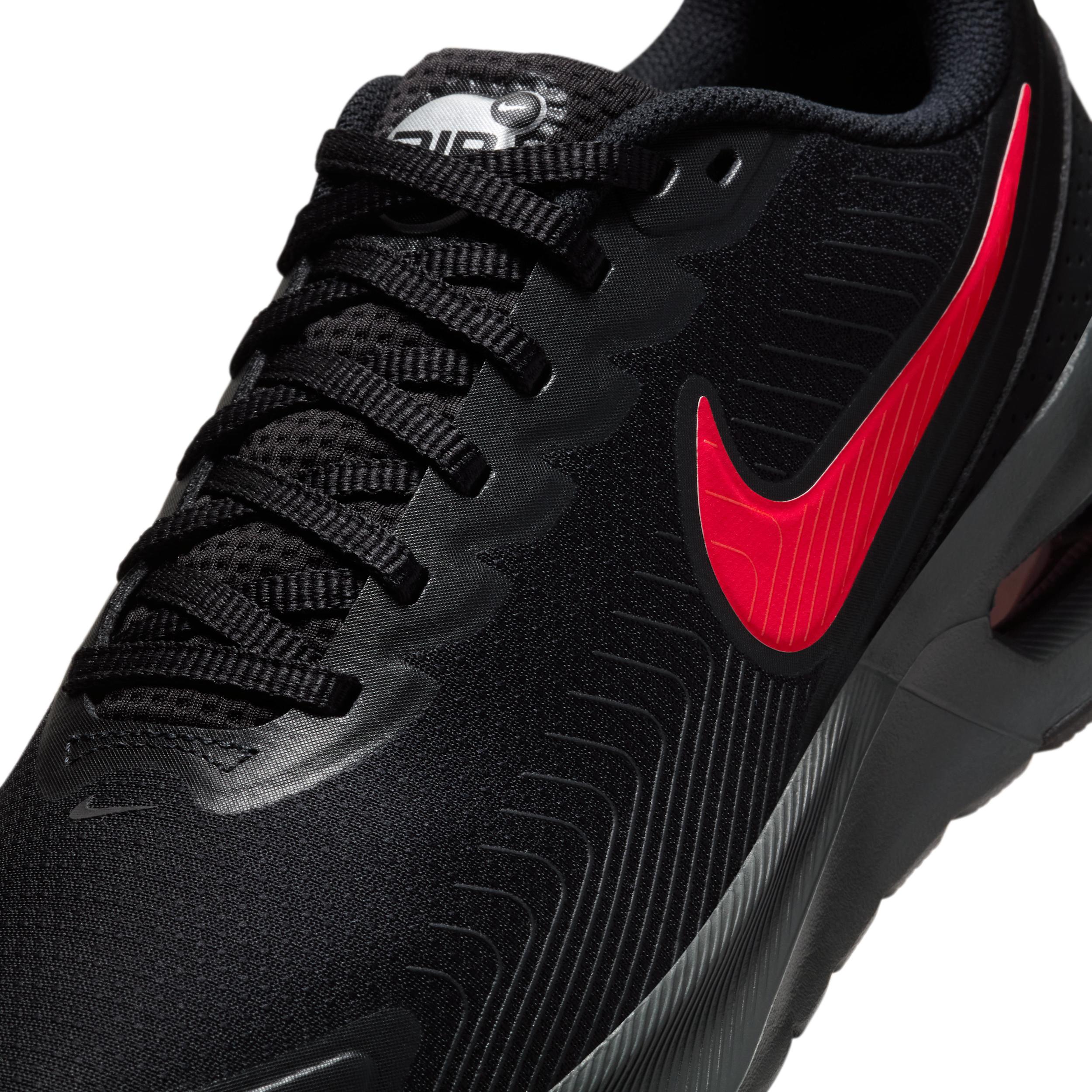 Nike Men's Air Max Nuaxis Shoes Product Image