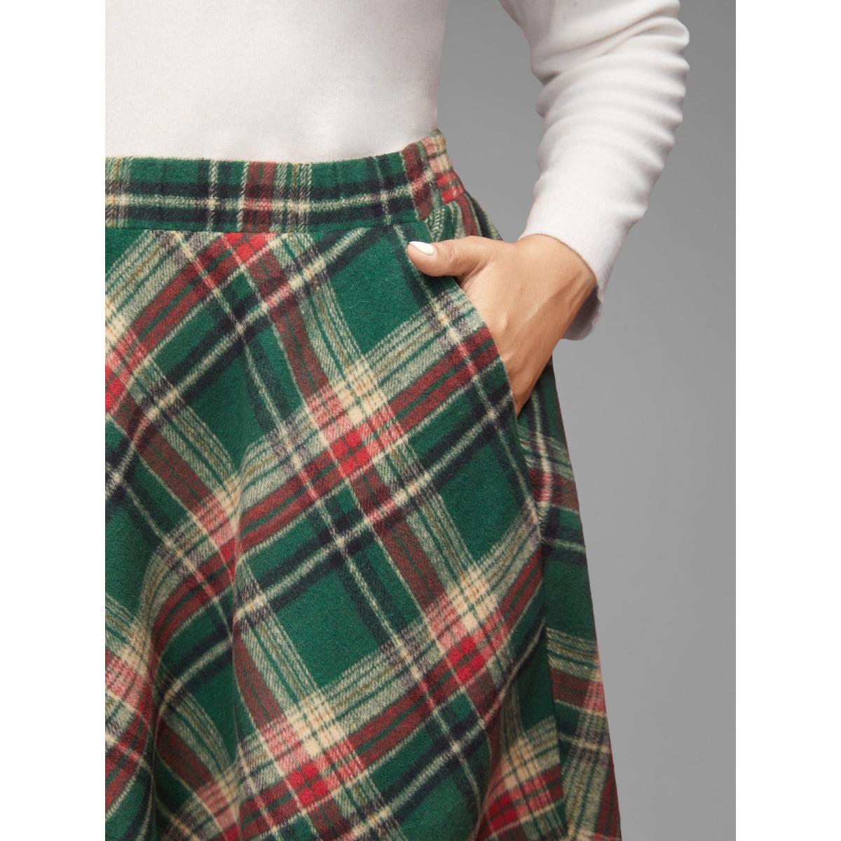 Plus Size Plaid Pattern Elastic Waist A-line Mini Skirt Women DarkGreen Retro Low stretch Slanted pocket Elegant Skirts BloomChic 22-24/3X Product Image
