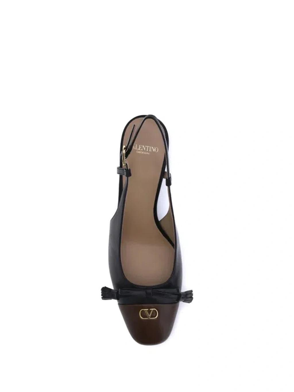 VALENTINO GARAVANI Vlogo 65 Tasseled Two-tone Leather Slingback Pumps In Black Product Image