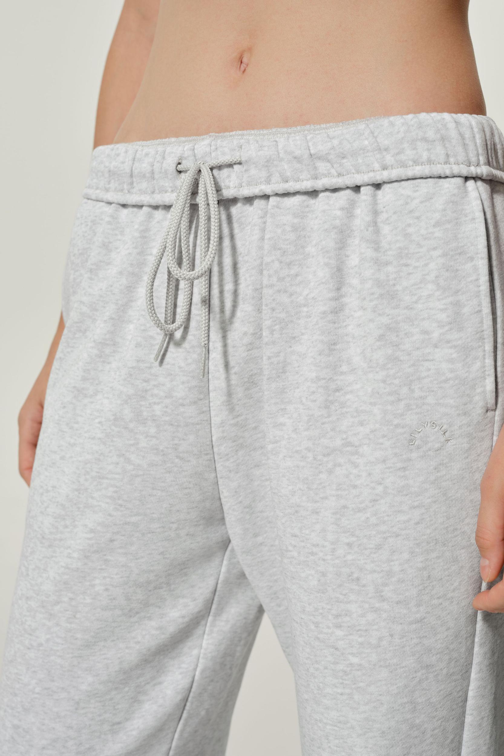 Seamflow Stride Sweatpants Product Image