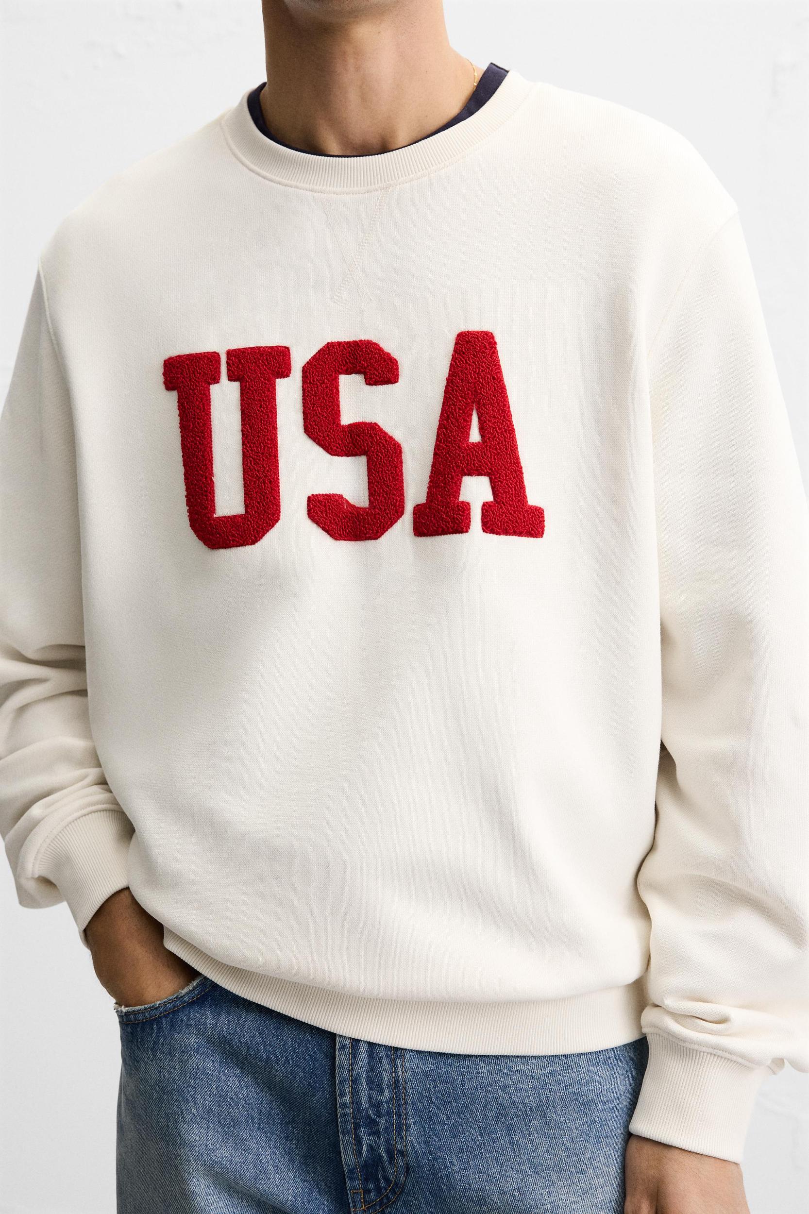 TEXTURED PATCH SWEATSHIRT Product Image