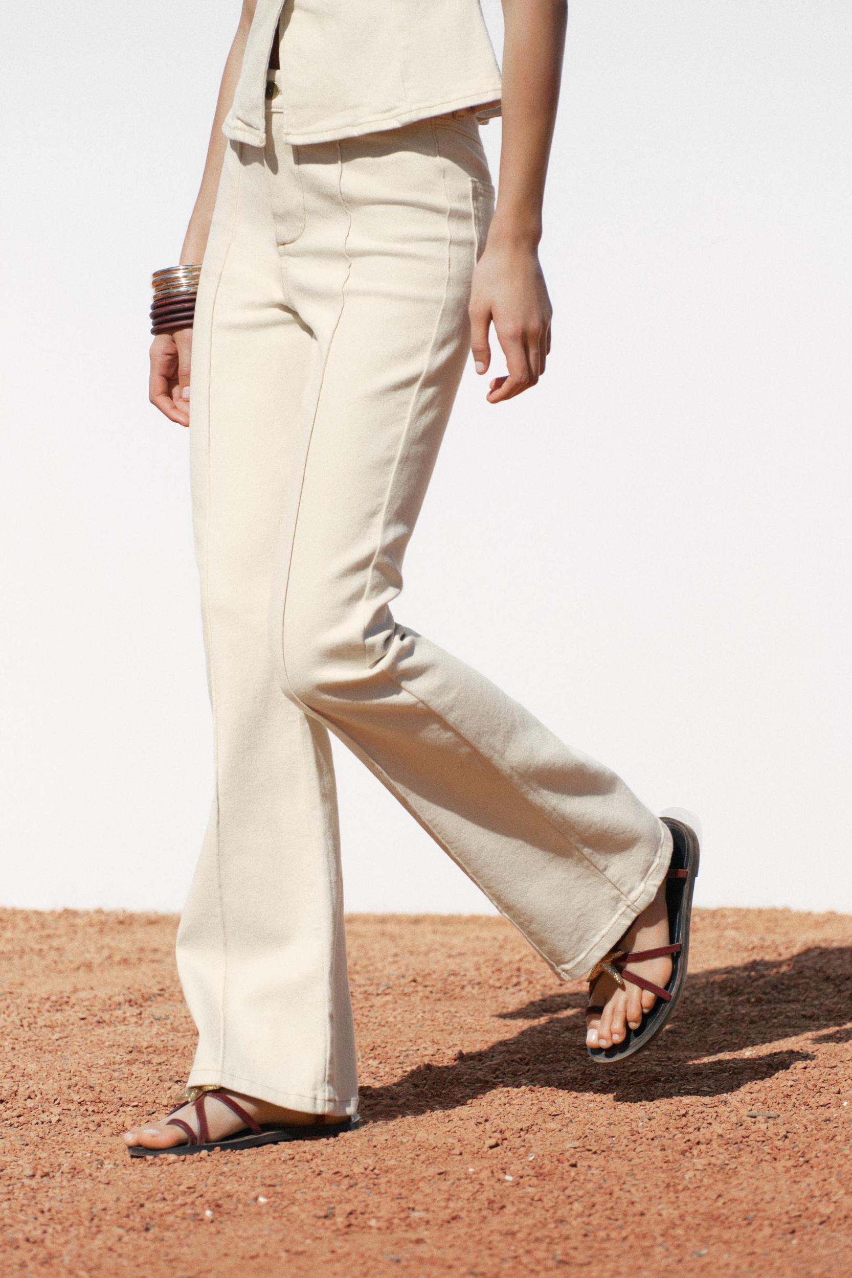 FLARE Z1975 JEANS WITH A HIGH WAIST Product Image