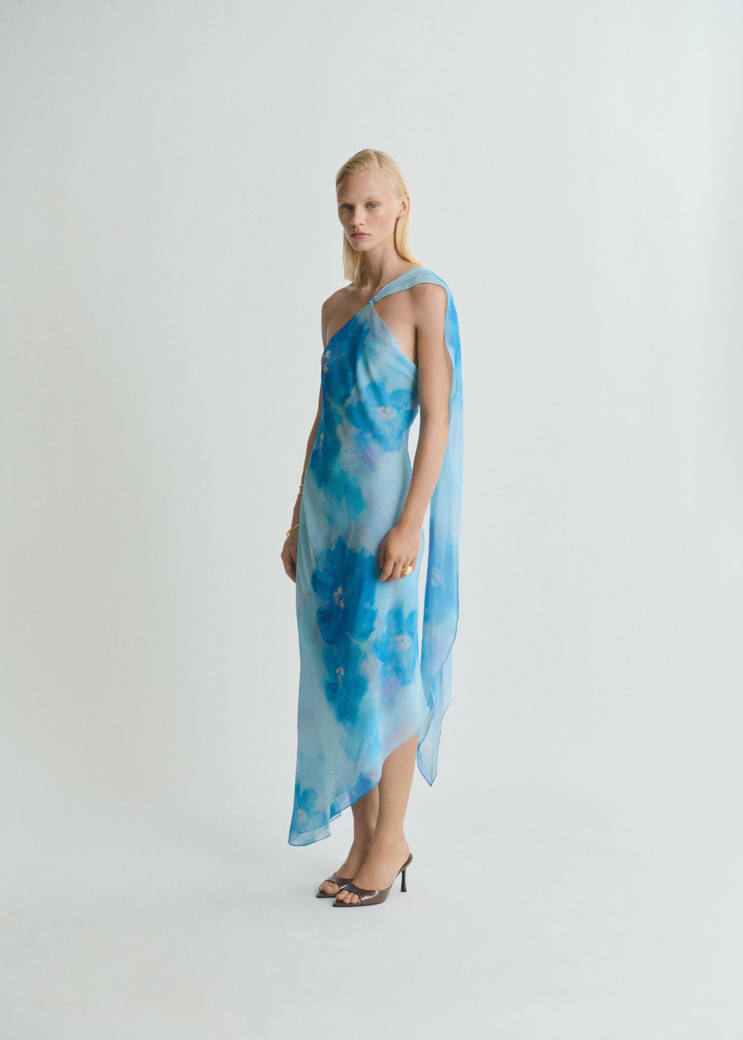 Asymmetrical floral scarf dress - Women | MANGO USA Product Image