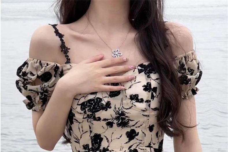 Puff-Sleeve Floral Lace Trim Midi Sundress Product Image