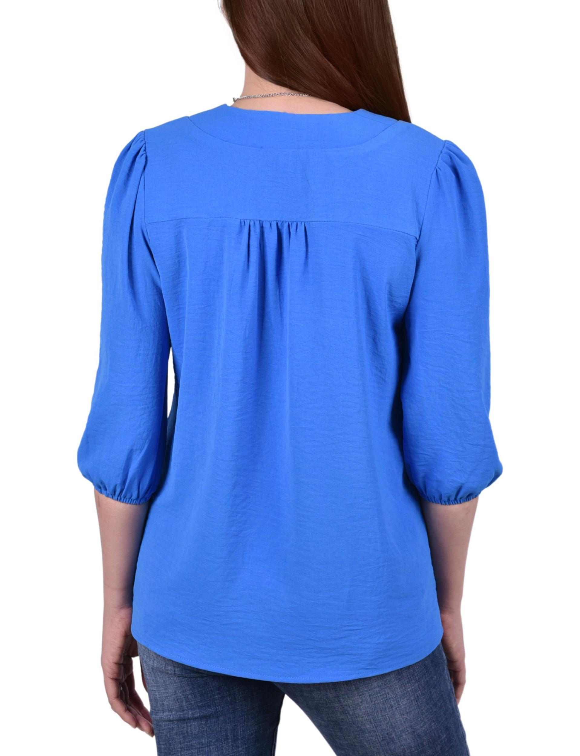 Blue 3/4 Sleeve Blouse With Necklace - Petite Product Image