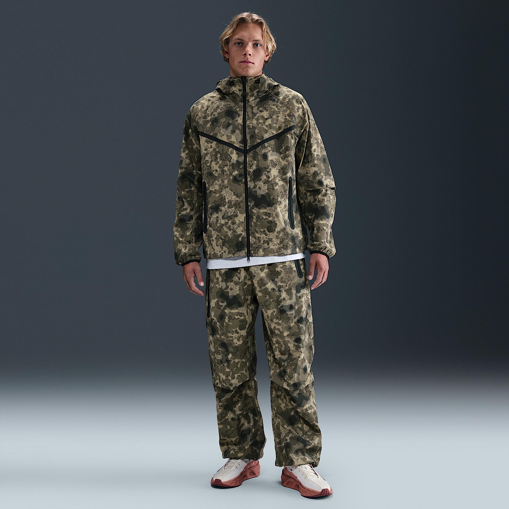 Nike Tech Men's Dri-FIT Woven Camo Windrunner Oversized Jacket Product Image