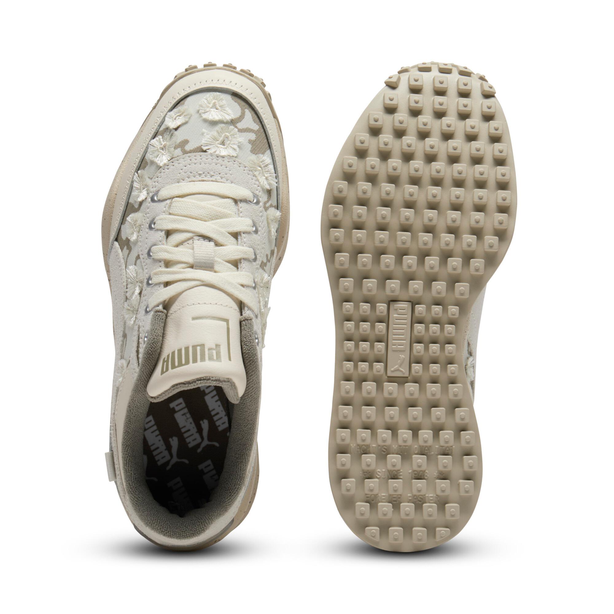 Style Rider Trim Women's Sneakers Product Image