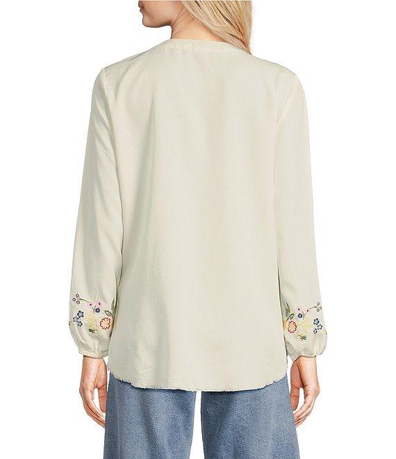 Reba Nell Woven Split Neck 3/4 Blouson Sleeve Scalloped Lace Blouse Product Image