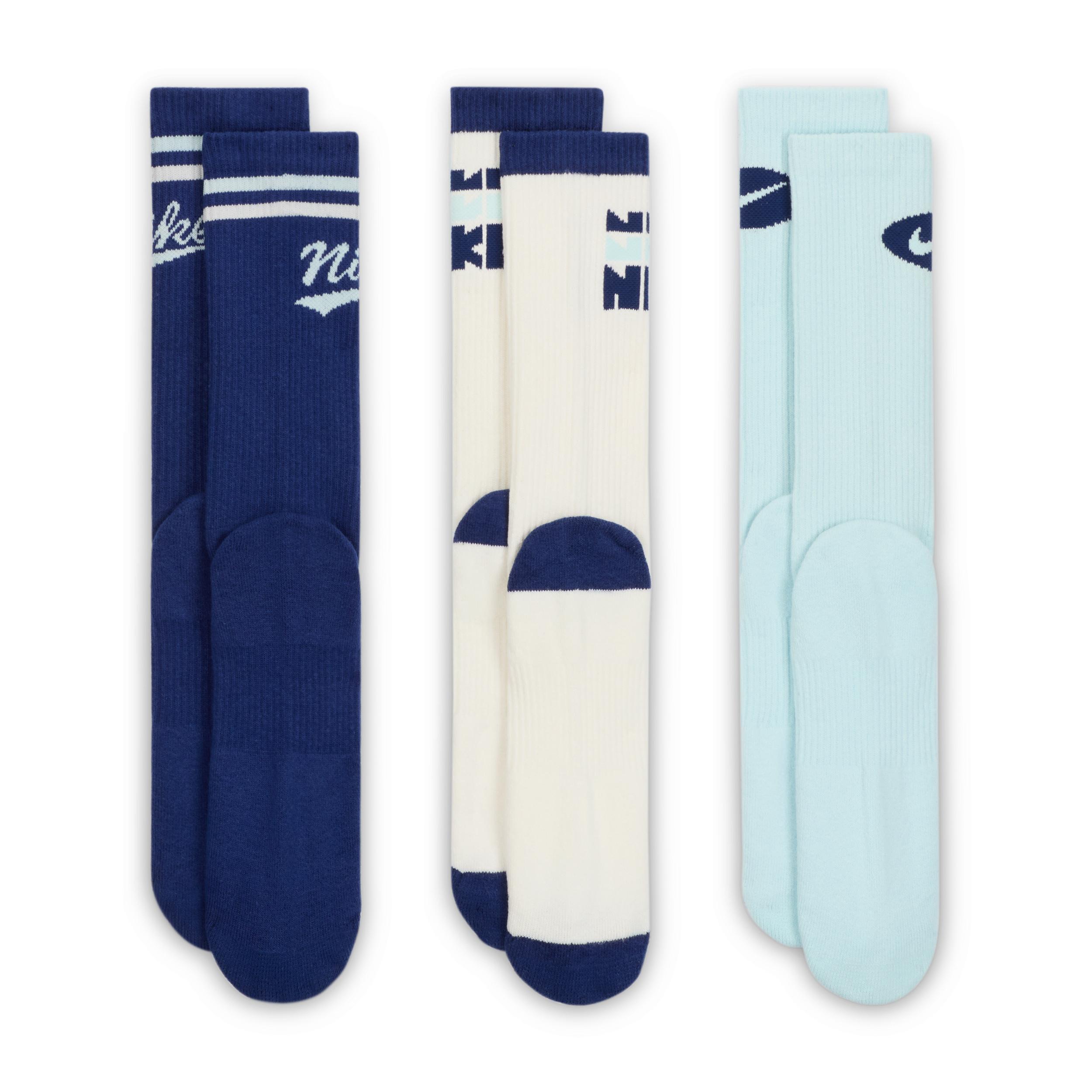 Nike Unisex Everyday Plus Crew Socks (3 Pair) Product Image