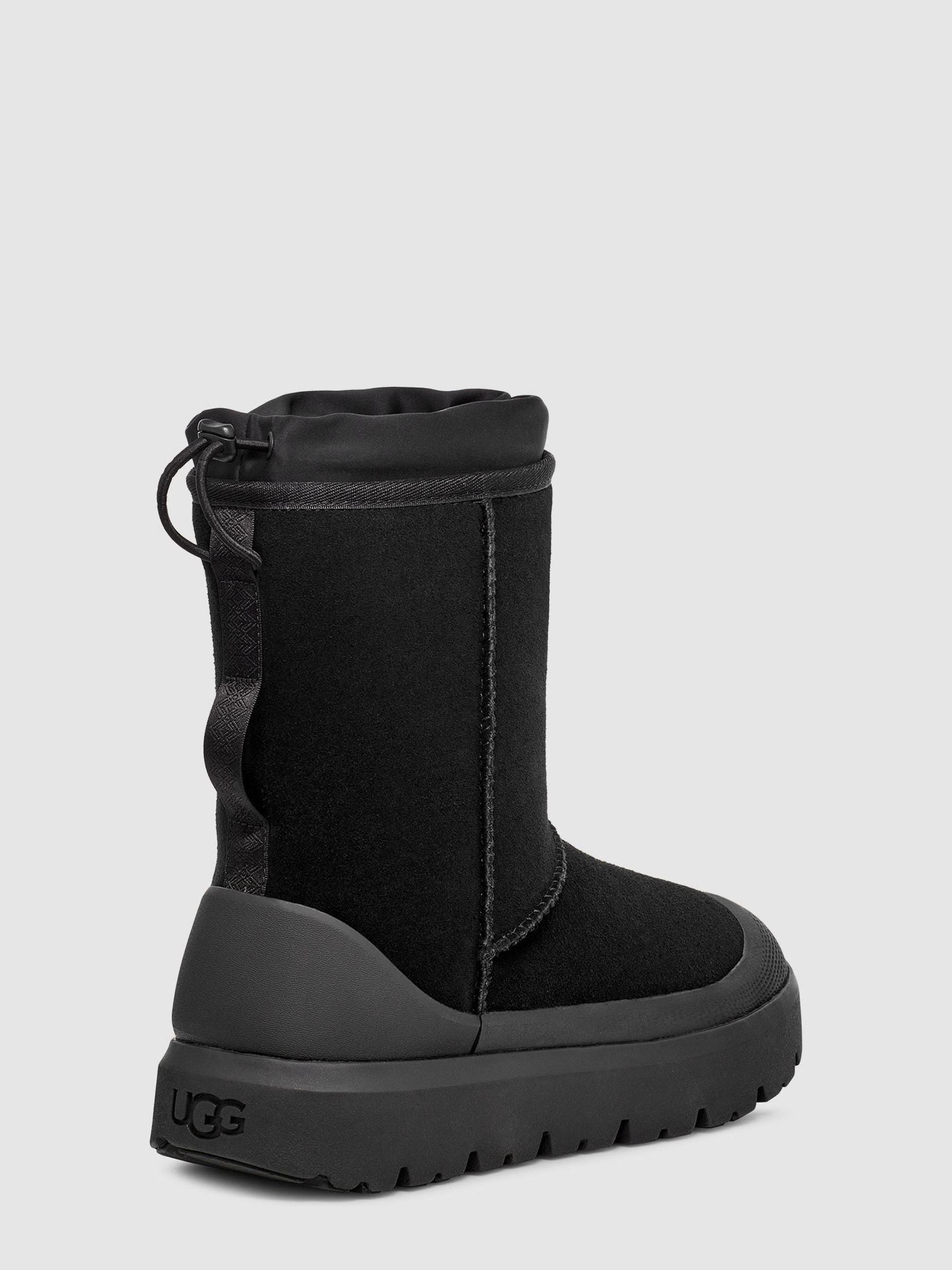 Hybrid Weather Boots in Black Product Image