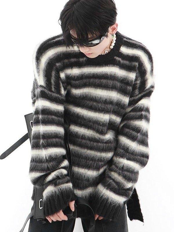 Men's Contrast Striped Fuzzy Knit Sweater Product Image