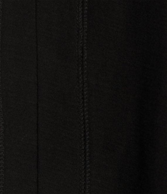 Westbound Petite Size Short Sleeve V-Neck Top Product Image