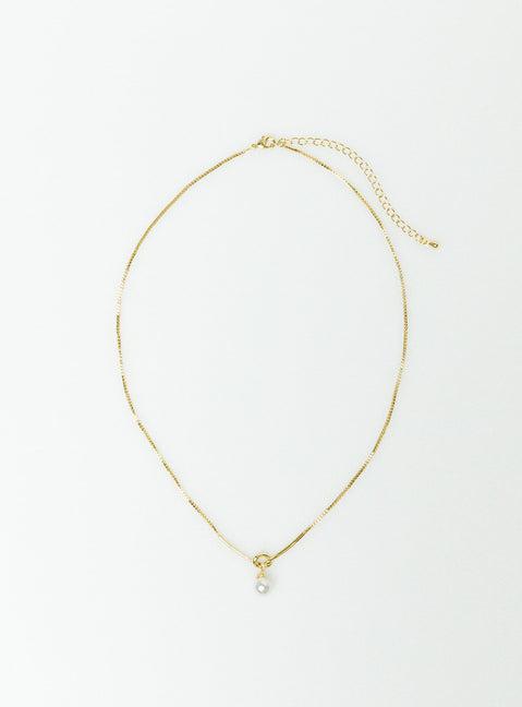 Dais Necklace Gold Product Image