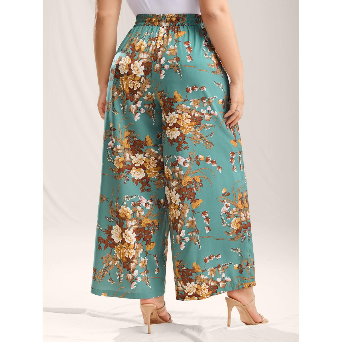 Plus Size Sweet Floral Print Belted Wide-Leg Pants Women Emerald Formal Wide Leg Mid Rise Party Pants BloomChic 14-16/1X Product Image