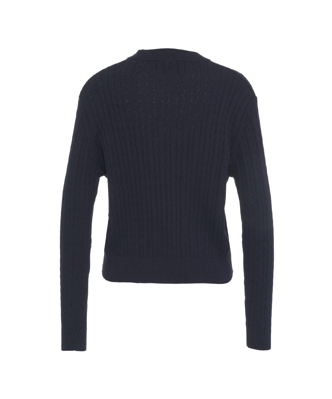 Cable knit pullover Product Image