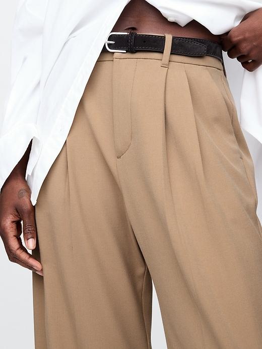365 High Rise Brushed Twill Pleated Taper Trousers Product Image