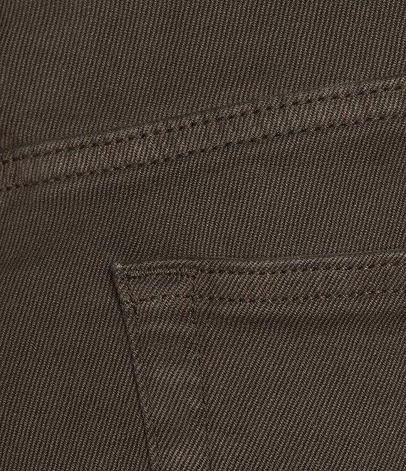 Cremieux Premium Denim Straight Fit Luxury Twill Stretch Jeans Product Image