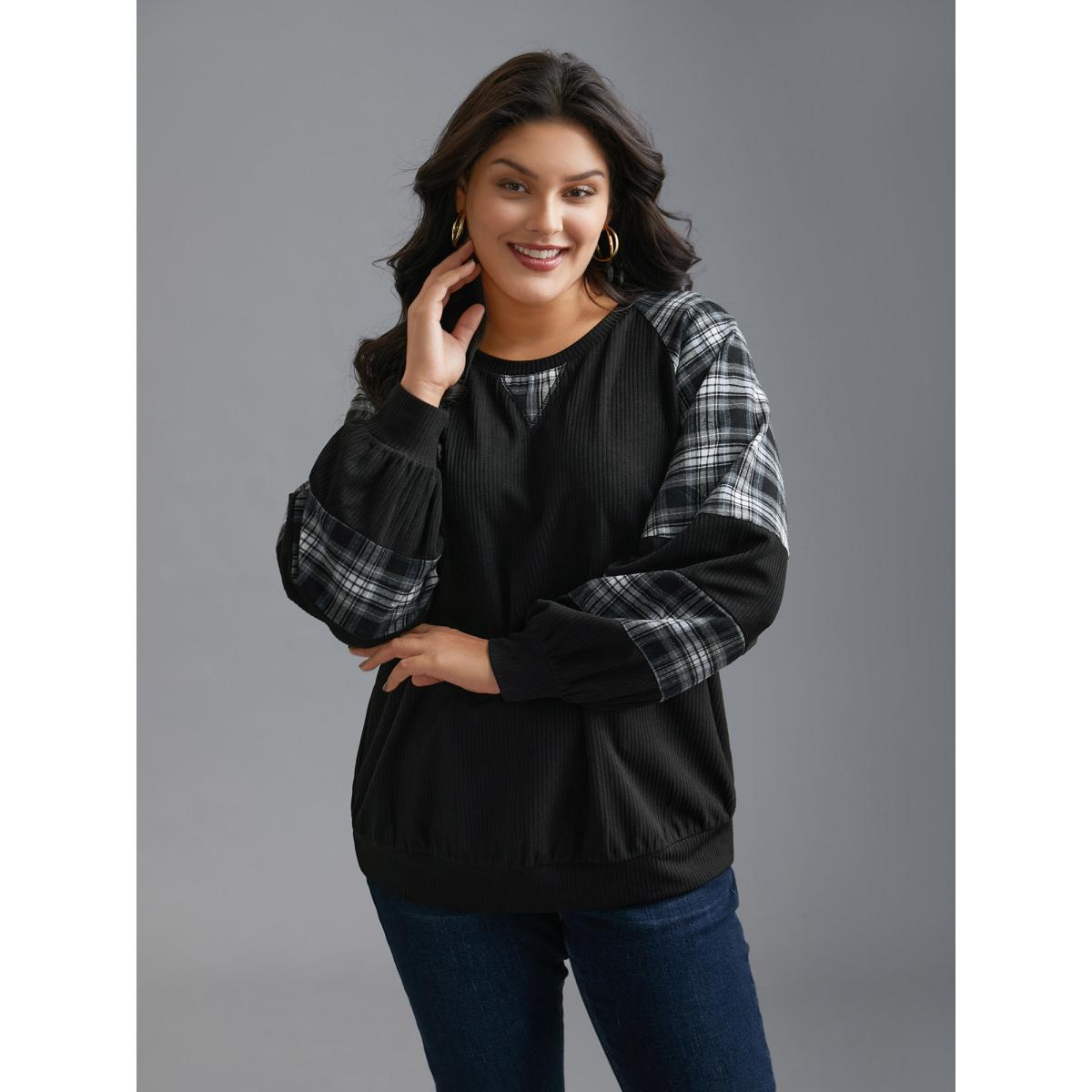 Plus Size Plaid Patchwork Raglan Sleeve Sweatshirt Women Black Leisure Texture Round Neck Casual Sweatshirts BloomChic 22-24/3X Product Image