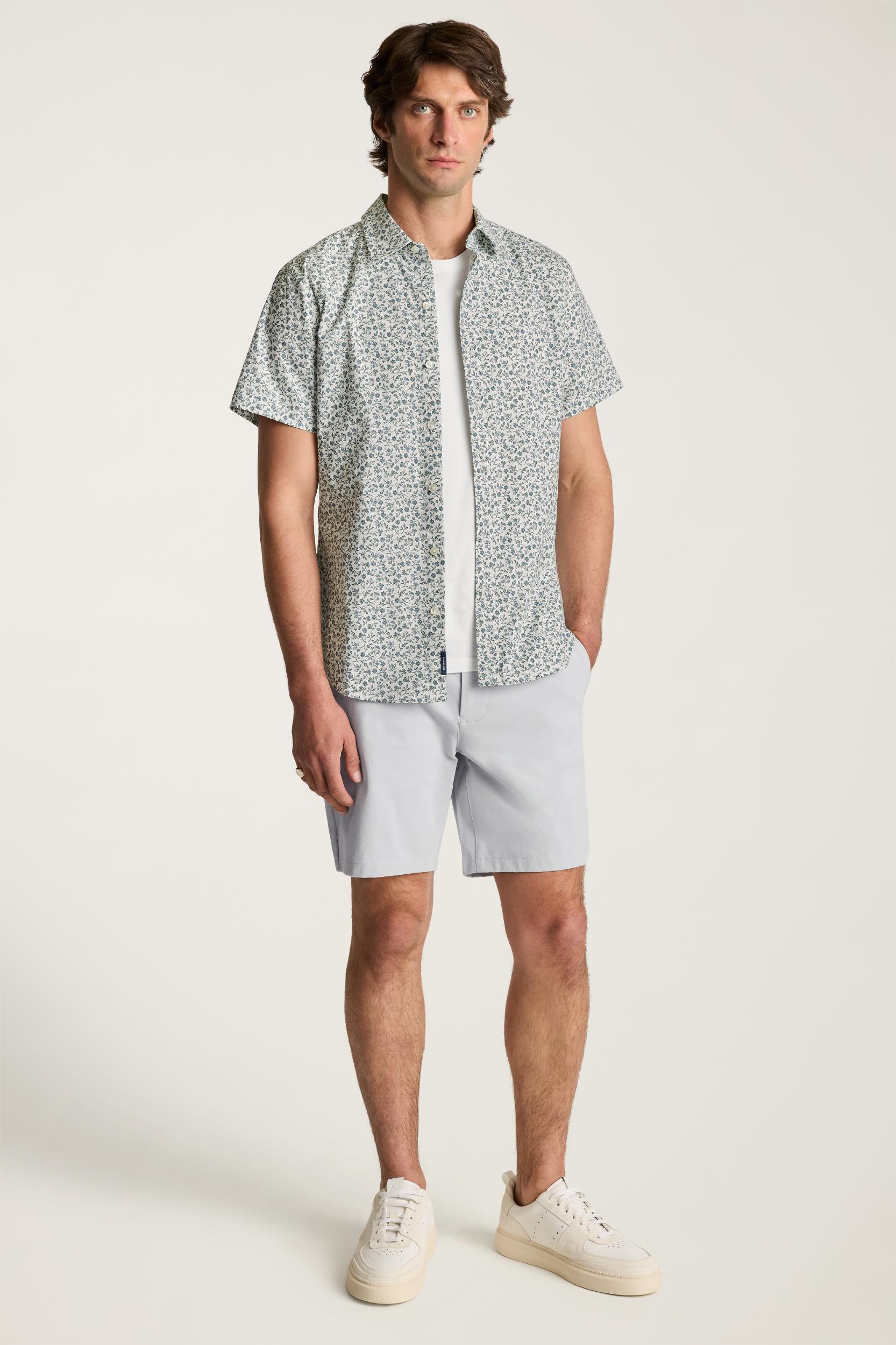 Riviera Short Sleeve Shirt Product Image