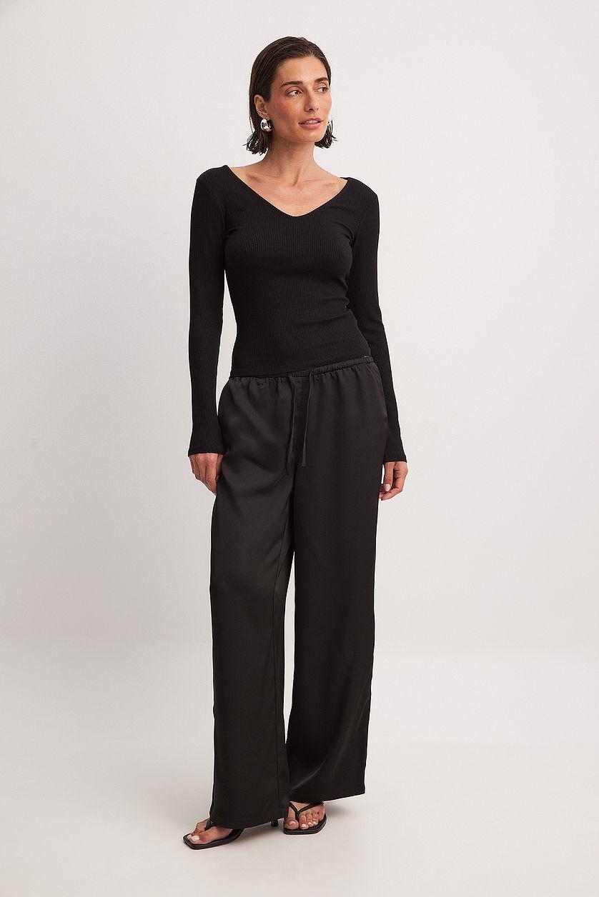 V-Neck Ribbed Long Sleeve Top Product Image