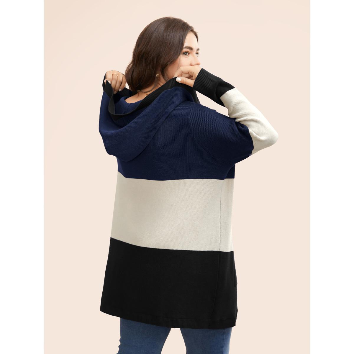 Plus Size Colorblock Contrast Patched Pocket Hooded Cardigan Navy Women Leisure Loose Long Sleeve Casual Cardigans BloomChic 26/4X Product Image