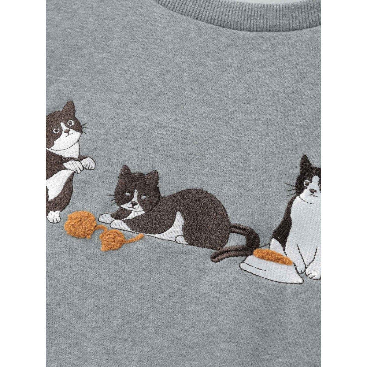 Plus Size Cat Towel Embroidery Fleece Lined Sweatshirt Women DarkGray Embroidered Round Neck Casual Sweatshirts BloomChic 30/6X Product Image