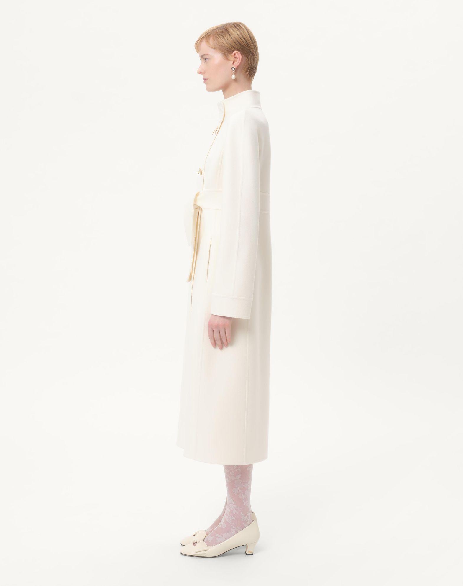 Compact Drap Coat  Product Image