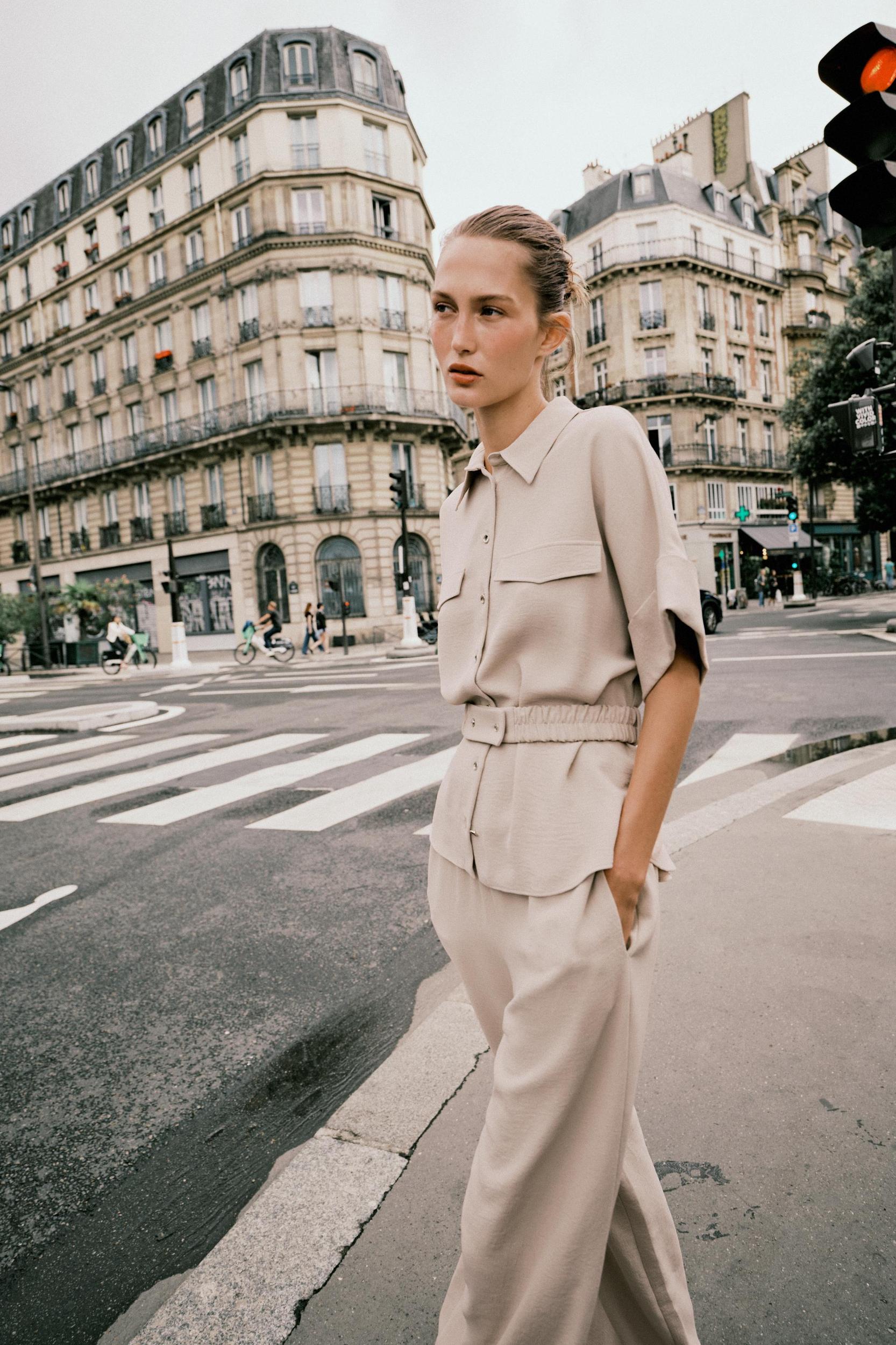 FLOWY WIDE LEG PANTS Product Image