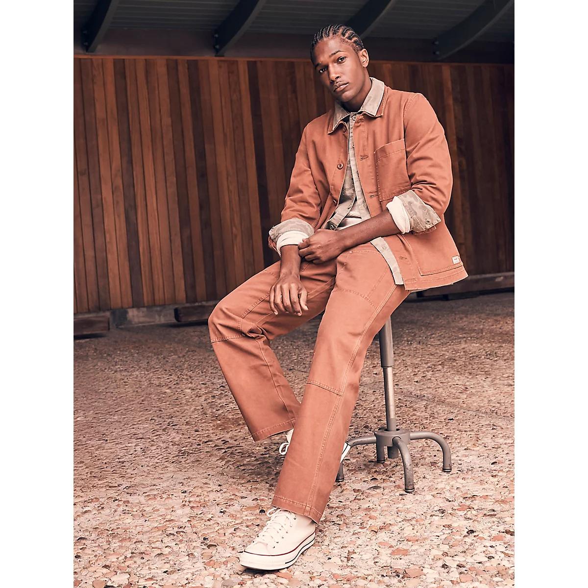 Men's Utility Relaxed Pant in Cambridge Product Image