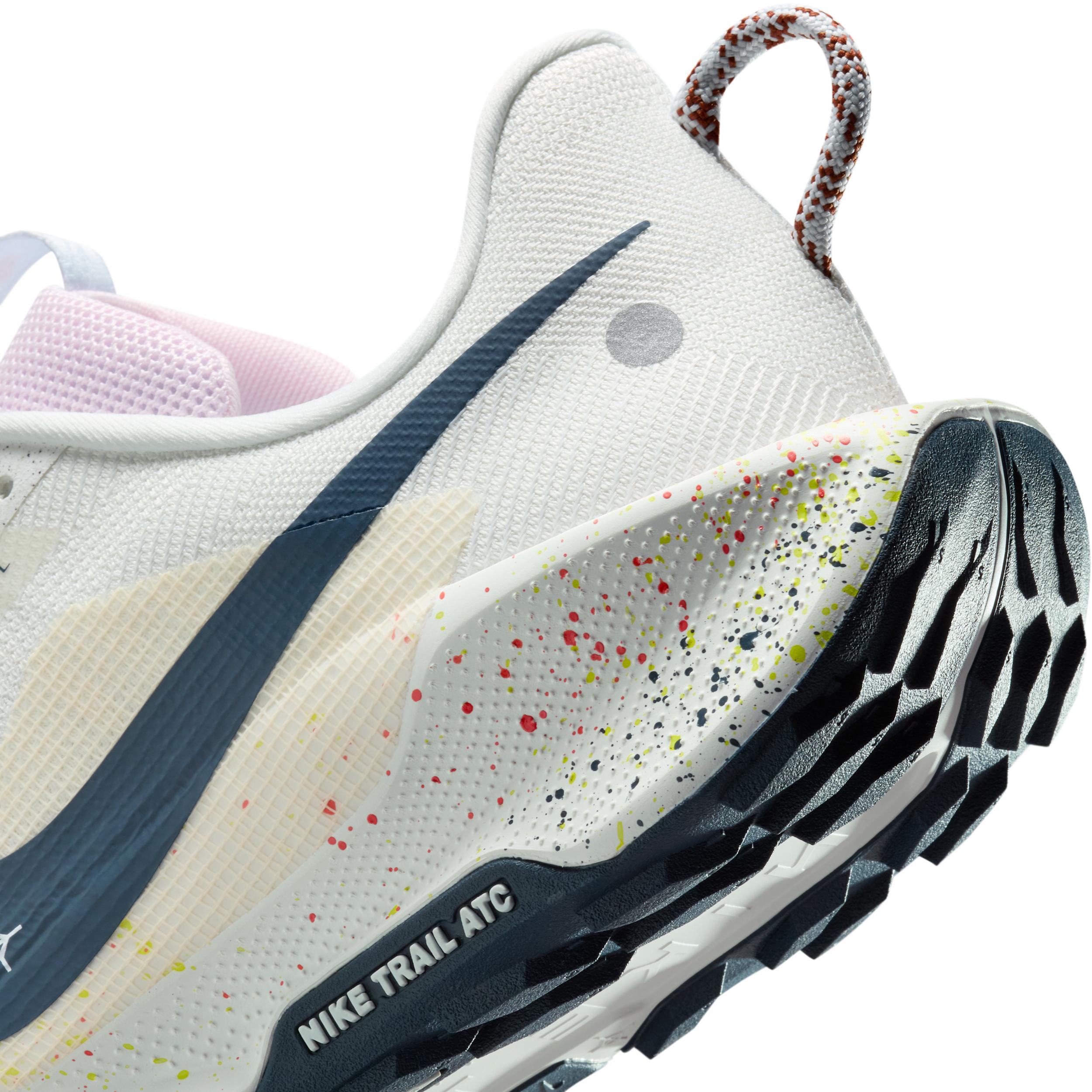 Nike Men's Pegasus Trail 5 Trail Running Shoes Product Image