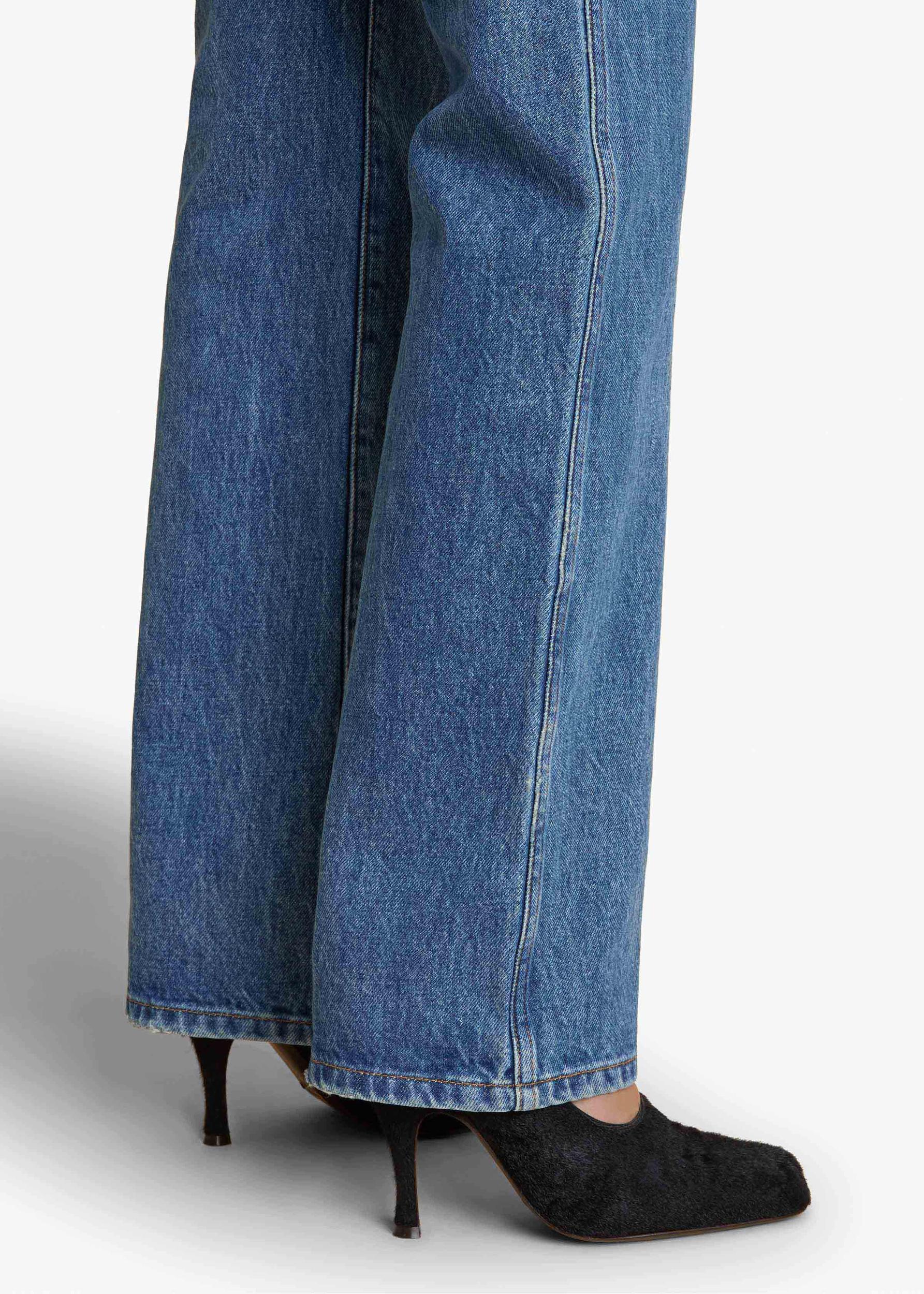 Danielle Stretch Jean in Boone Product Image