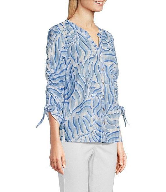 Tru Luxe Jeans Dobby Stripe Printed Split V-Neck 3/4 Sleeve Button Front Top Product Image